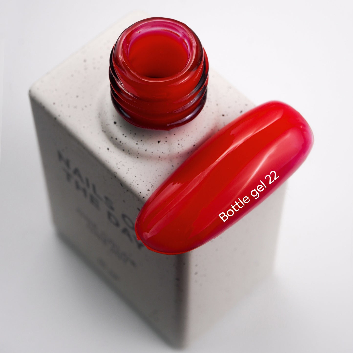 NAILSOFTHEDAY Bottle gel 22 10 ml