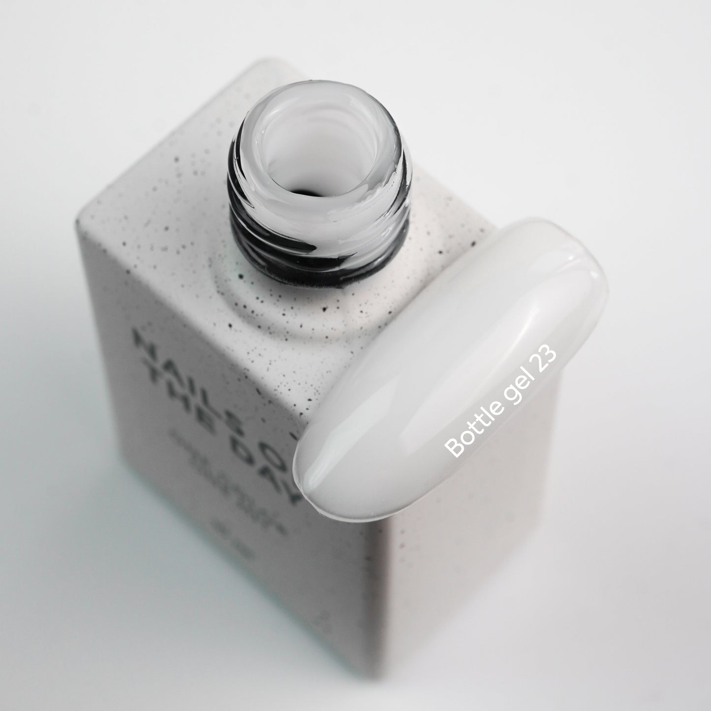 NAILSOFTHEDAY Bottle gel 23 10 ml