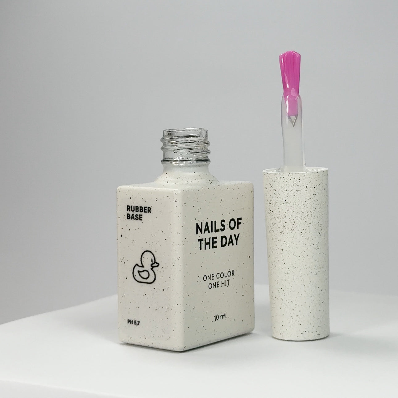 NAILSOFTHEDAY Rubber base 10ml