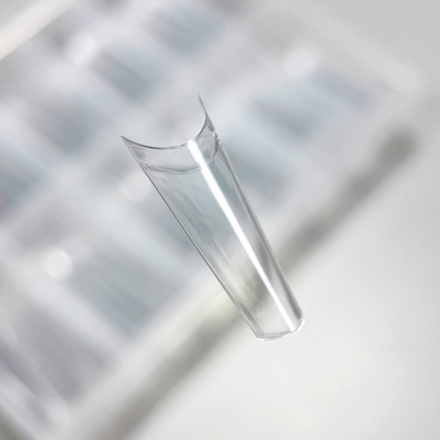 TOUCH Soft Gel Tips MEDIUM ALMOND (240pcs)