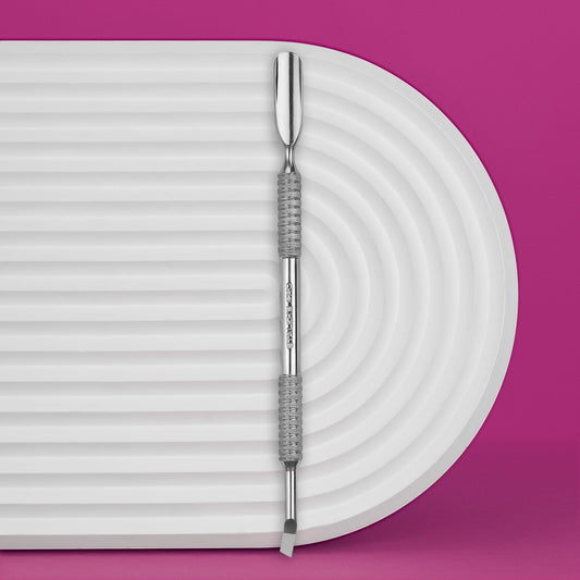 Staleks Manicure pusher EXPERT 30 TYPE 4.3 (rounded  wide pusher and bent blade for lefties)